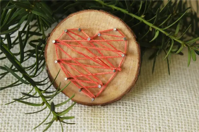 DIY (своими руками) String Art Ornaments- Christmas Love