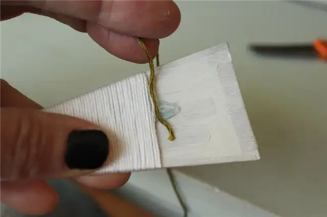 DIY (своими руками) String Tree Ornaments - зеленый