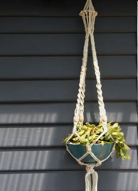 DIY (своими руками) Bohemian Macrame Plant Hanger - органические материалы