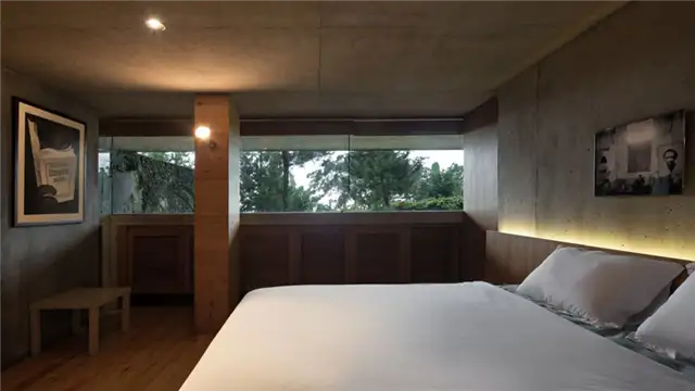 EH House Indonesia by andramatin dorm