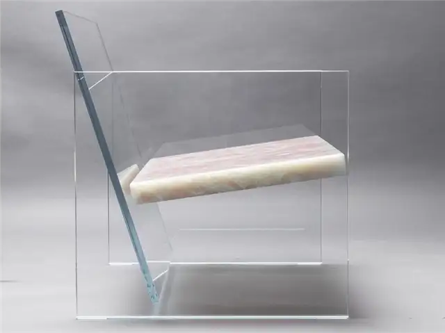 Кресло из хрупкого стекла Onyx