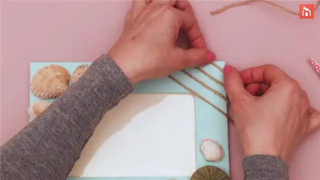DIY (своими руками) Seashell Picture Frame - шаг 1 (15)