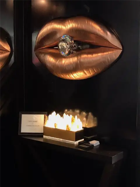 Сапфировая люстра