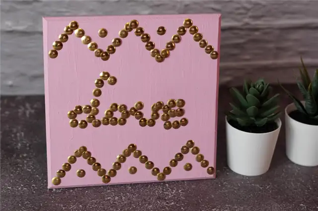 DIY (своими руками) Настенное искусство с использованием больших пальцев - знак любви