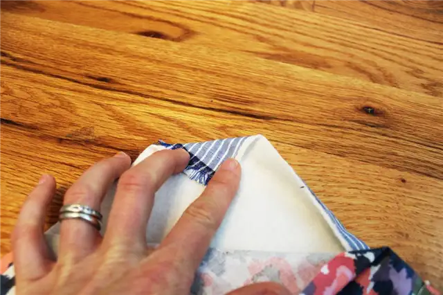 DIY (своими руками) Reversible Summer Quilt - О, я должен упомянуть об углах.