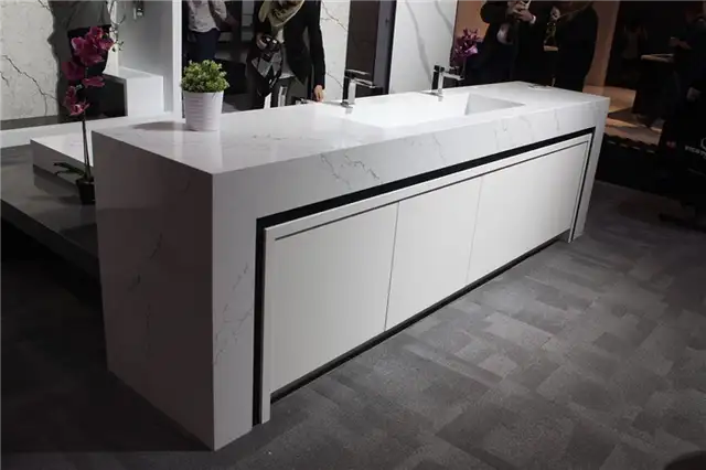 Остров из мрамора Vicostone