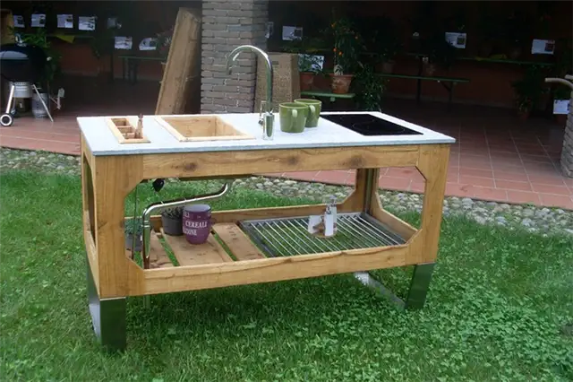 lg-electric-outdoor-kitchen1