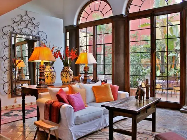 Carole-Meyer-contemporary-spanish-living-room