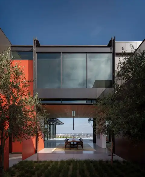 Collywood House by Olson Kundig столовая