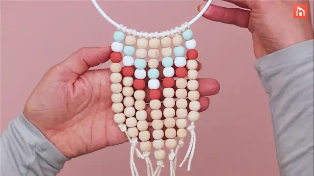 декор из деревянных бусин DIY (своими руками) (45)