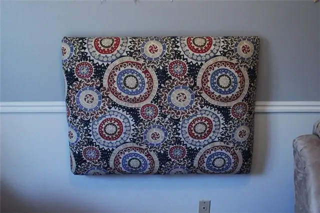 diy-headboard-Trim-all-exces s-fabric
