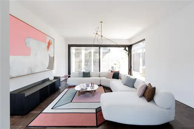 Shutter House by State of Kin + Mobilia Lounge_Room
