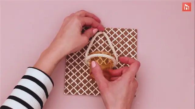 DIY (своими руками) настенный подсвечник (26)