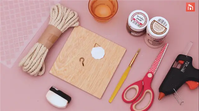 DIY (своими руками) настенный подсвечник - материалы