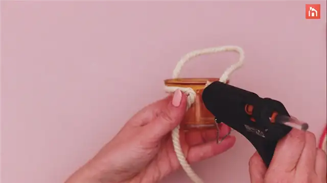 DIY (своими руками) настенный подсвечник (23)