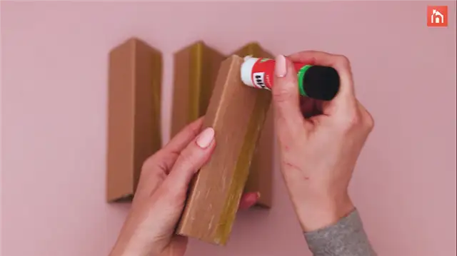 DIY (своими руками) органайзер для карандашей из картона (18)