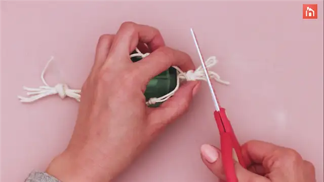 DIY (своими руками) macrame boho candle lantern (40)