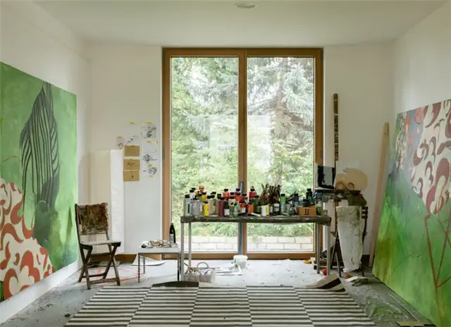 Художественная комната в доме Haus am See Potsdam Germany