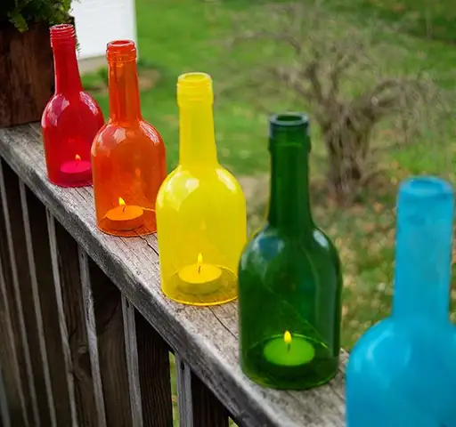 Радужные фонари из винной бутылки