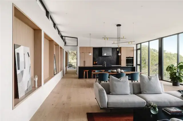 Интерьер Высокого дома от RAVEL Architecture