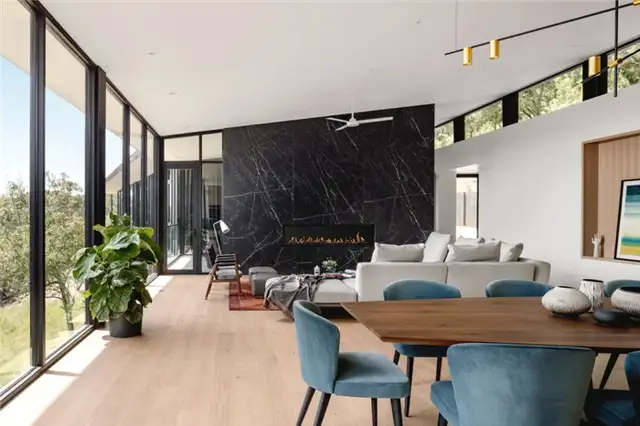 Гостиная The High House by RAVEL Architecture
