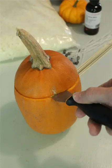 Свечи из тыквы 