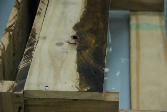 diy-pallet-wine-rack-let-it-dry