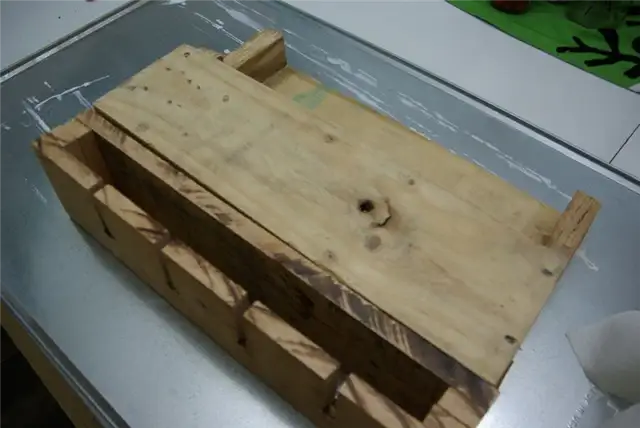 diy-pallet-wine-rack-prepare