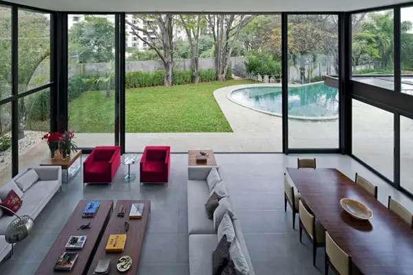AM_House_modern-residence