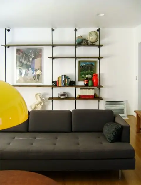 diy-wood-and-pipes-shelving-system2