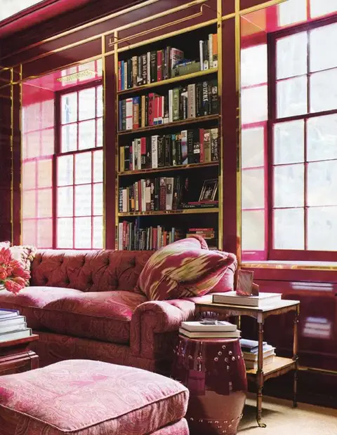 puple-living-roomp-velvet