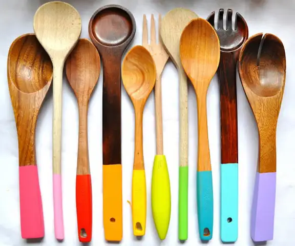 Rainbow-Painted-Spoon-Tutorial