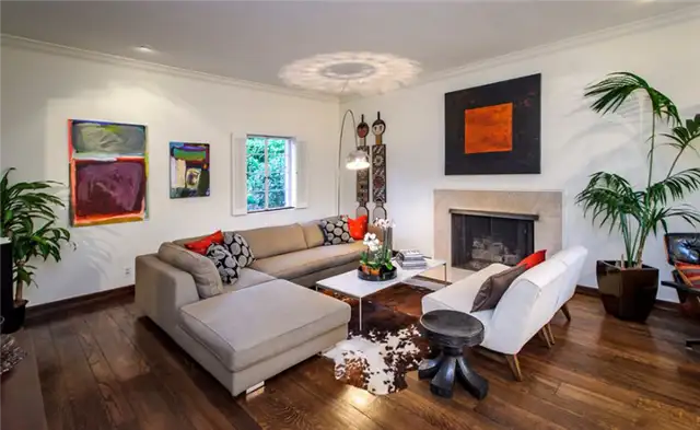 l-shaped-living-room-gray-sofa
