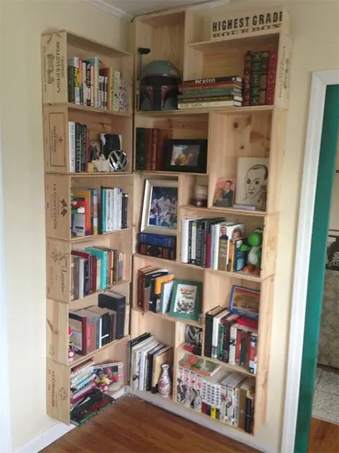 Угловые винные ящики книжный шкаф