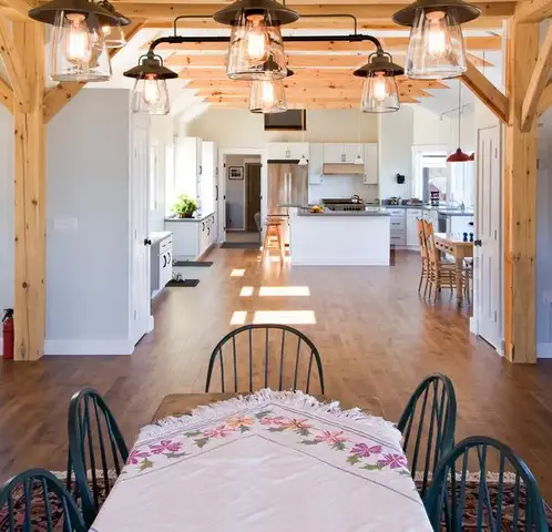 hope-farm-edison-light-bulbs-over-dining-table