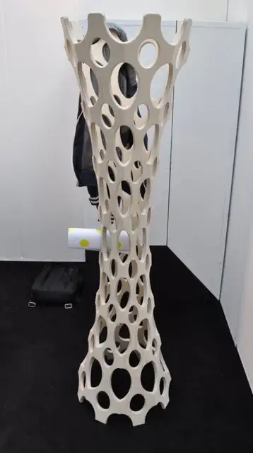 королевская вешалка