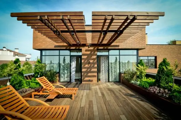 Kiev-Residence-roof