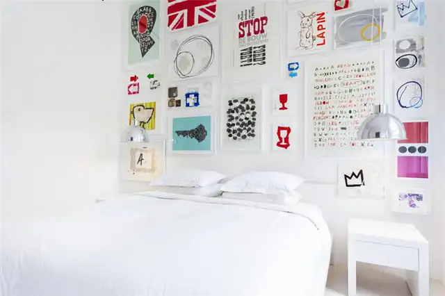 Flatiron-Building-Apartment-bedroom-wall-art-closeup