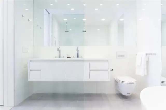 Flatiron-Building-Apartment-master-bathroom-vanity-wall