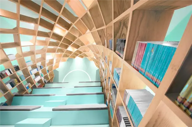 Удивительная архитектура книжного магазина Conarte от Anagrama