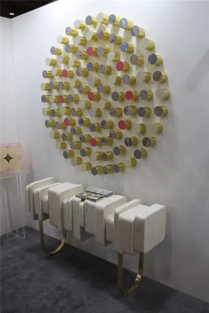 Современный дизайн консоли Imagine Console
