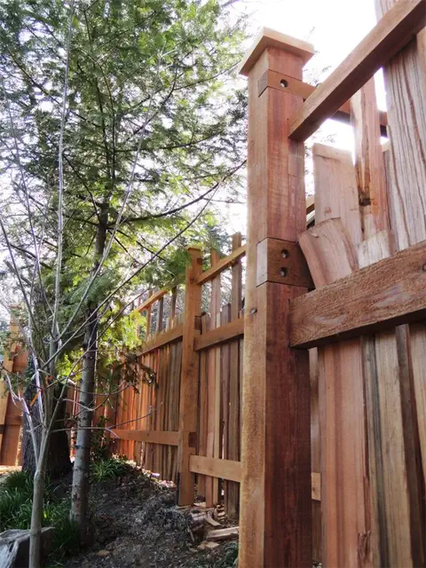 Деревянный забор для заднего двора DIY (своими руками)
