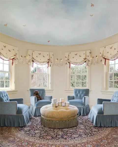 anoher-room-featuring-a-cloudy-ceiling