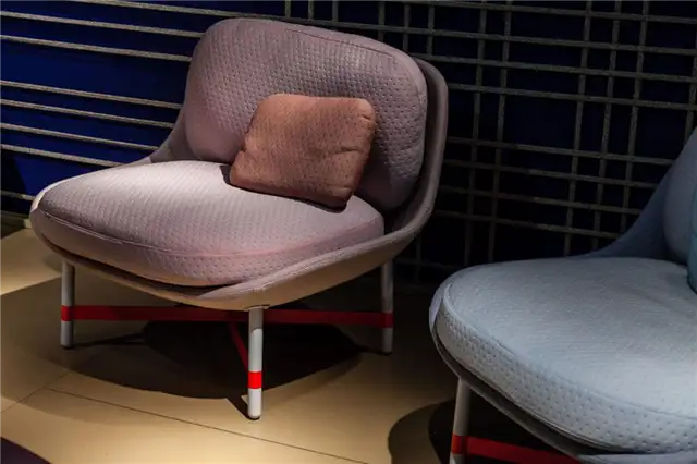 Кресло-тапочки с оттоманкой Moroso от Scholten & Baijings в 2015 году