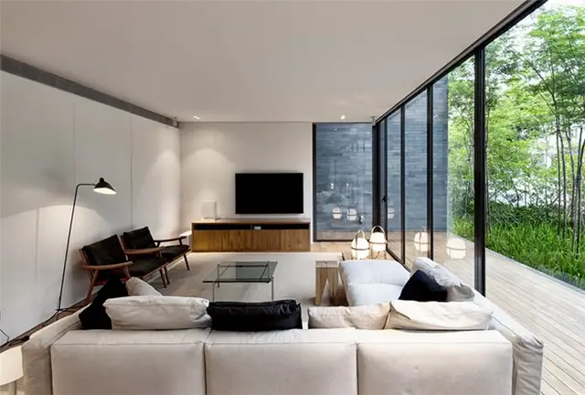 Wall-House-social-space