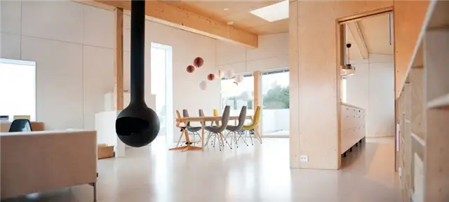 Подвесной камин The Polite House от JVA
