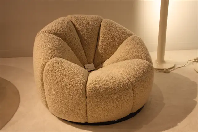 Грибное кресло jousse cush chair