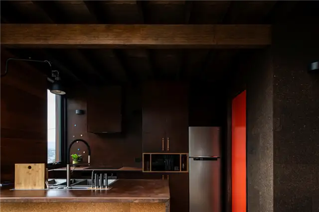 Birdhouse Studios in Austalia - Gillian van der Schans - компактный декор кухни