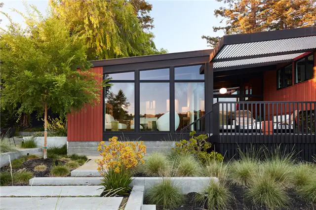 Stanford Mid-Century Modern Remodel Addition by Klopf Architecture - пейзаж