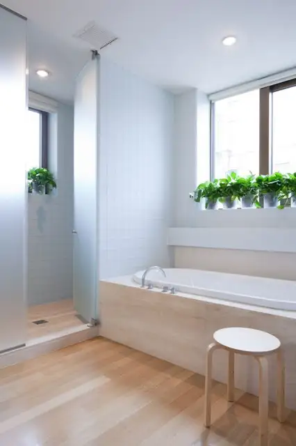 A-Penthouse-Duplex-on-Gramercy-Park-Bathroom
